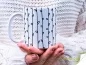 Preview: Kaffeetasse mit Muster - Zweige mit Knospen - Panoramadruck