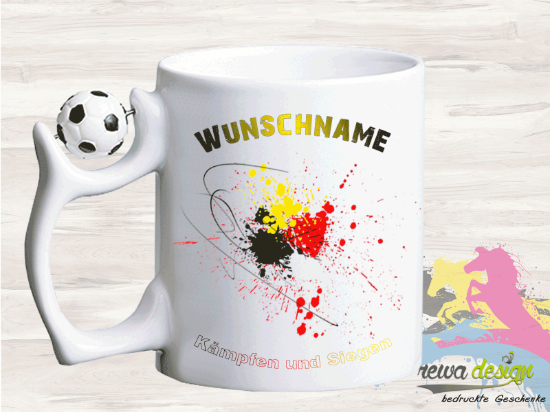 Fußball- Fan Tasse Deutschland - Kämpfen und Siegen inkl. Ihrem Wunschnamen
